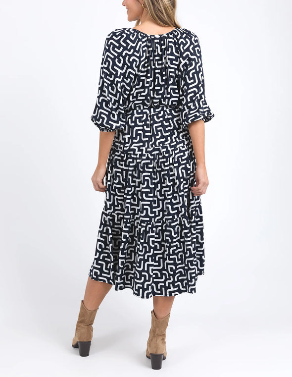 ELM 'Gemma Geo Dress' - Navy Geo Print