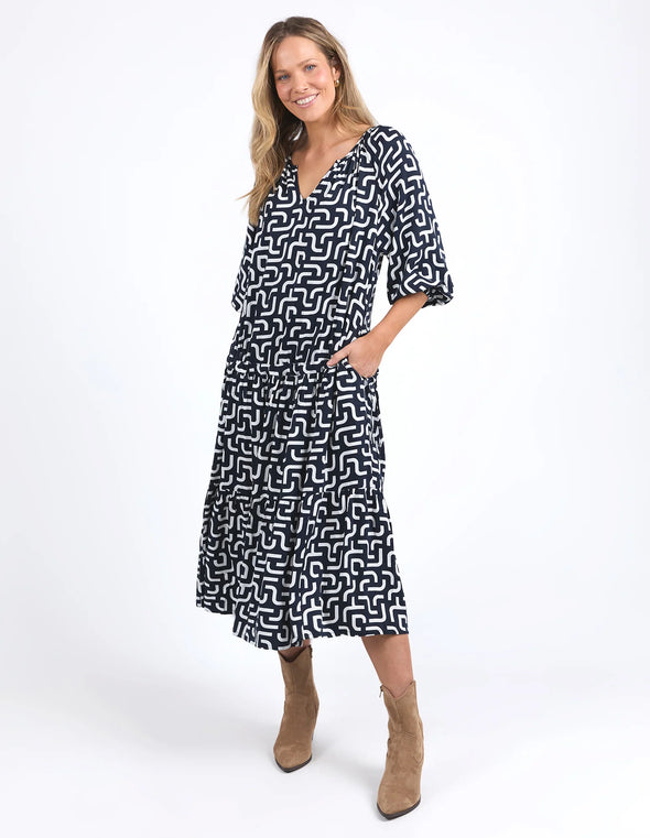 ELM 'Gemma Geo Dress' - Navy Geo Print