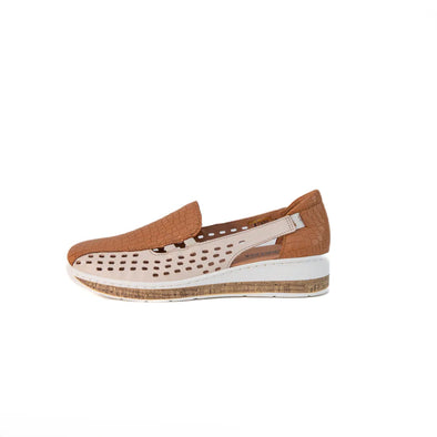 Cassini 'Mindy Slip-On'  - Bone/Tan