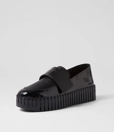 Django & Juliette 'Belenna Munk Casual' - Black Black Patent
