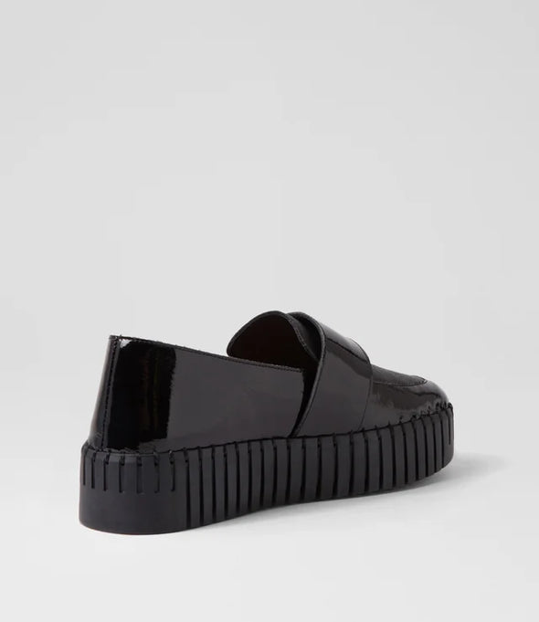 Django & Juliette 'Belenna Munk Casual' - Black Black Patent