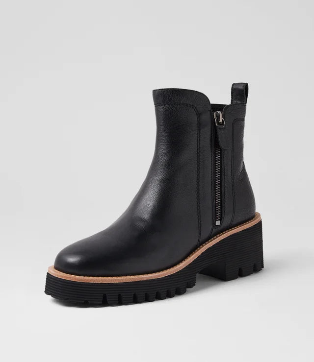 Django & Juliette 'Waizey Boot' - Black Black Sole – Kendells