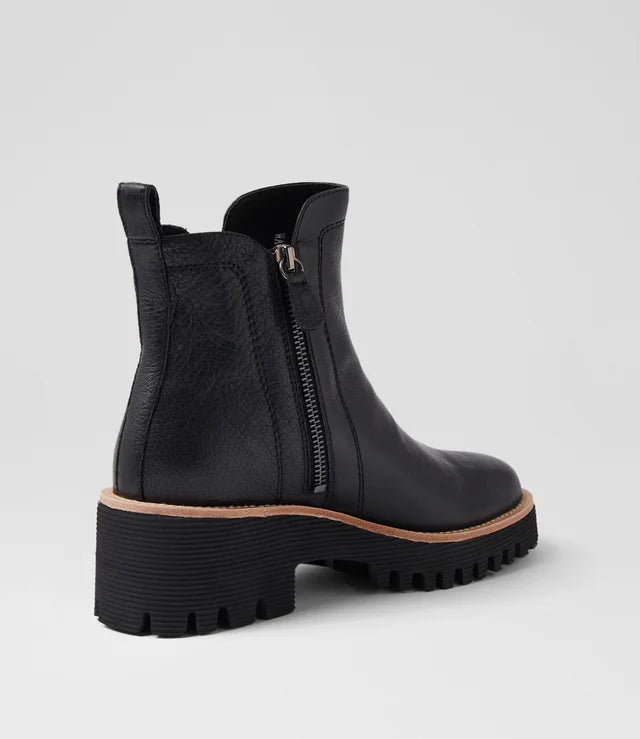 Django & Juliette 'Waizey Boot' - Black Black Sole – Kendells