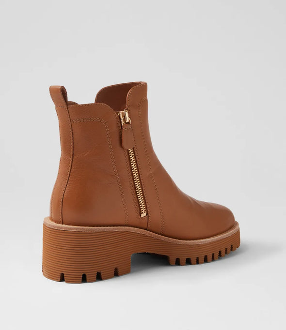 Django & Juliette 'Waizey Ankle Boot' - Dark Tan