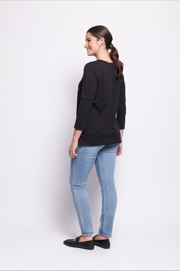 Foil '8063 Sew it Seams Tee' - Black
