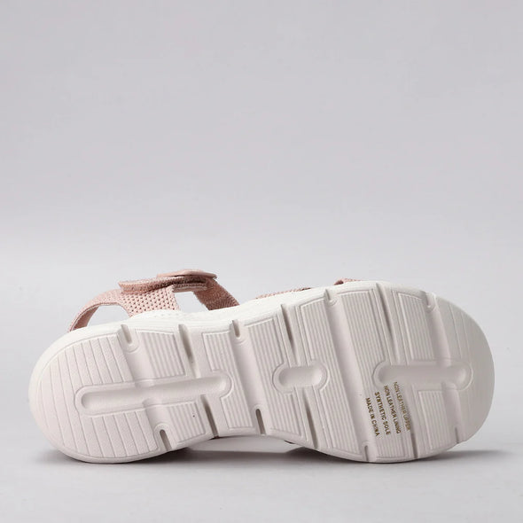 CC Resorts 'Leonar Sandal' - Blush