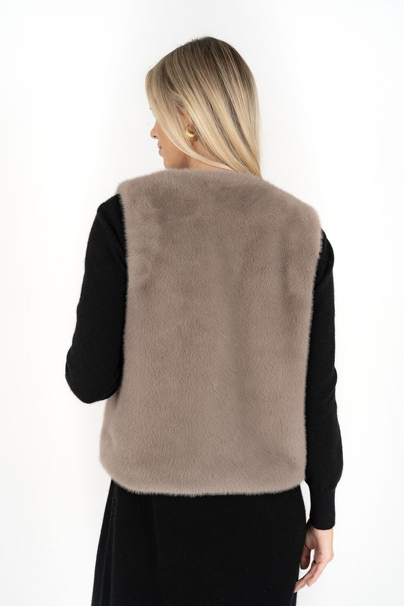 Humidity 'Vienna Faux Fur Vest' - Smoke