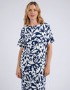 ELM 'Stencil Floral Tee Dress' - Navy