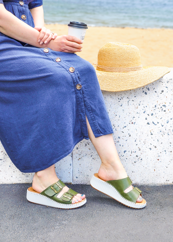 Sala 'Sonia Wedge Sandal' - Dark Olive