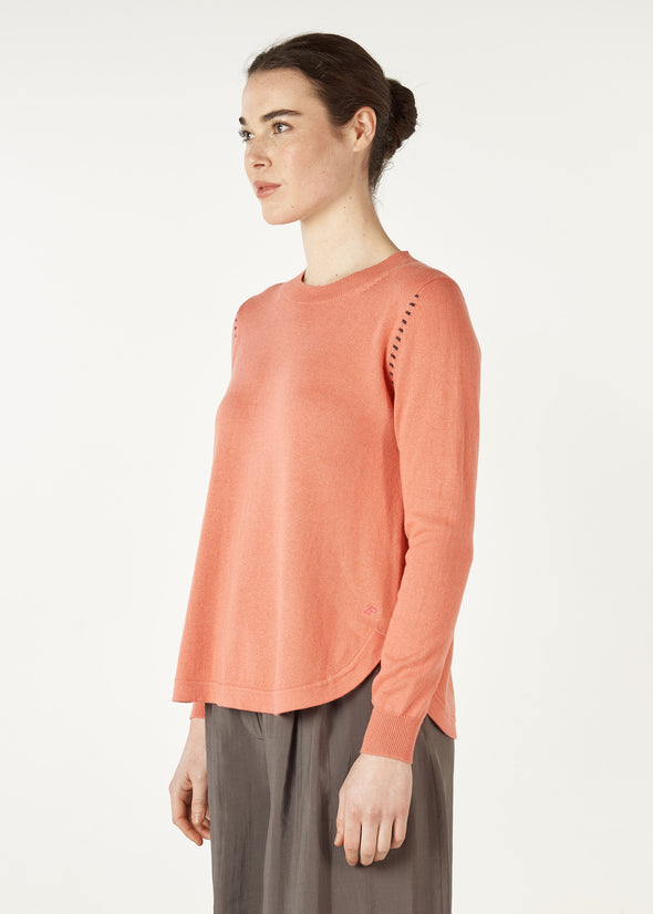 Zaket & Plover '7155 Essential Shirt Hem Sweater'- Guava
